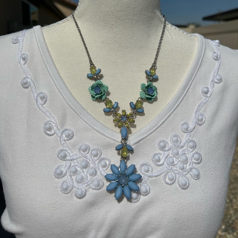 Floral Blue and Green Necklace